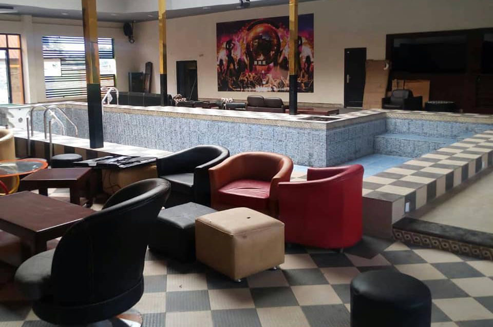 Bar 2