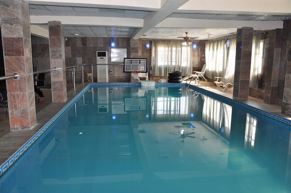 swimming pool